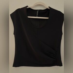 Athleta Black Crop Top, Size Medium